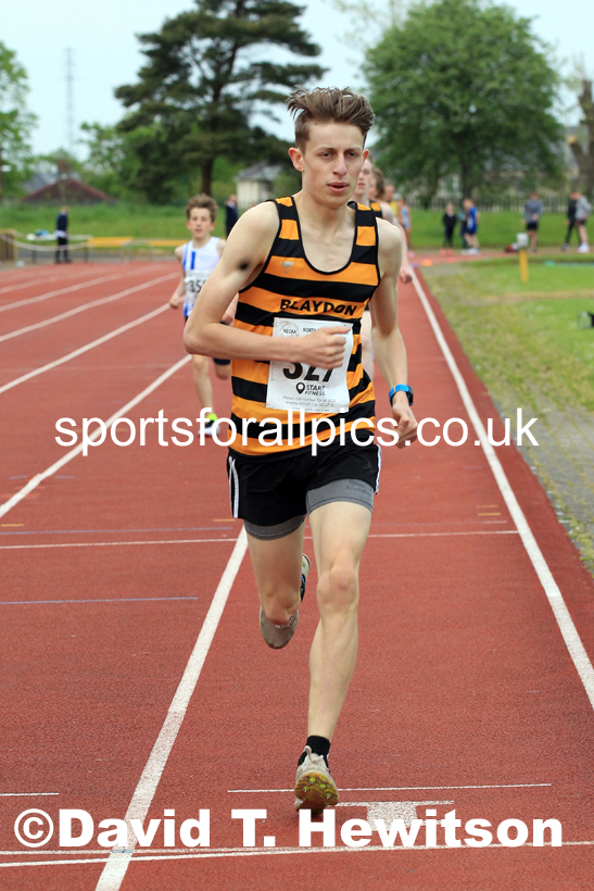 800 metres, 2022 NEGP No. 2, Hebburn. Photo: David T. Hewitson/Sports for All Pics